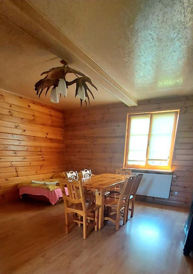 Vila Dom Zajezdny Białowieża Exteriér fotografie